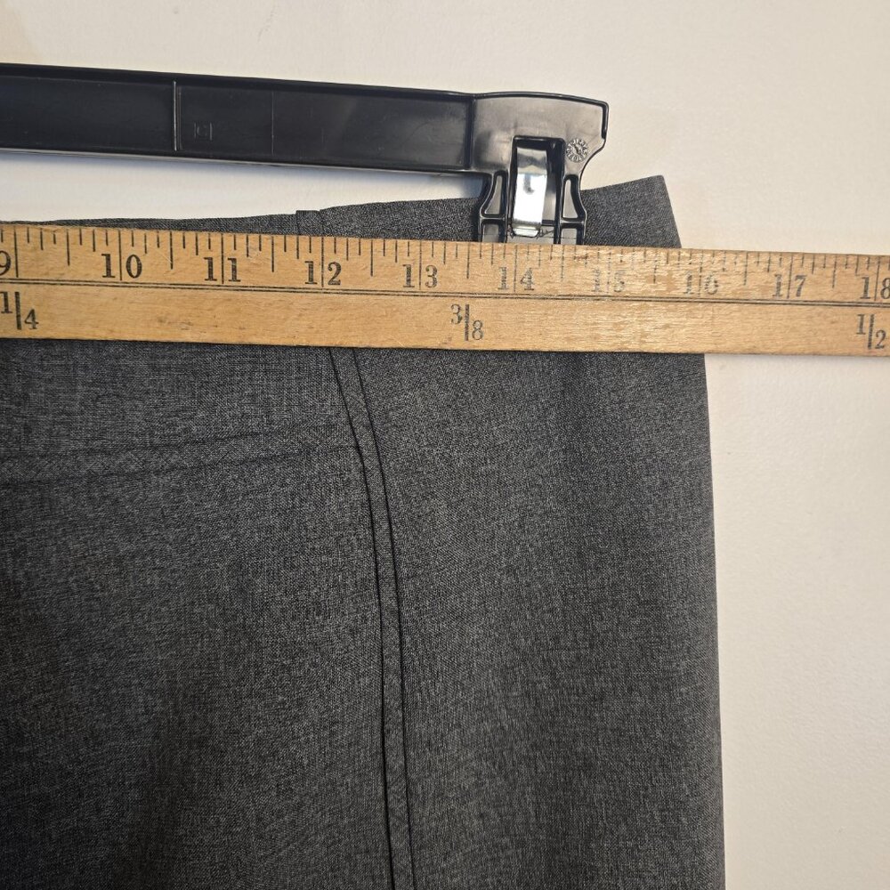 New York & Co Gray Pencil Skirt 6 Workwear - Picture 6 of 8